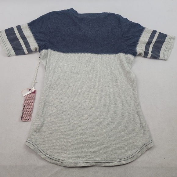 NWT Antigua laceup baseball Chicago whiteSox shirt - Picture 4 of 5